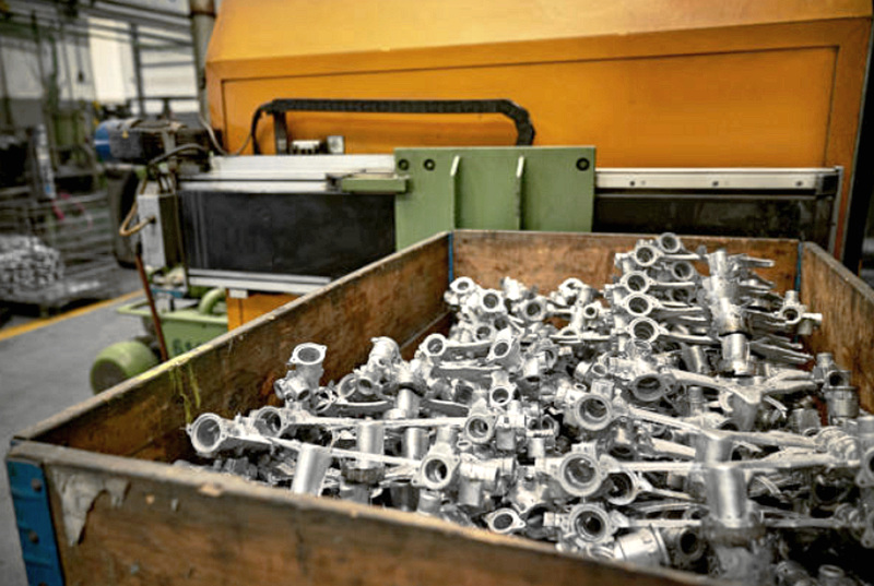 Die-casting Mold: One Mold Produces Six Parts！