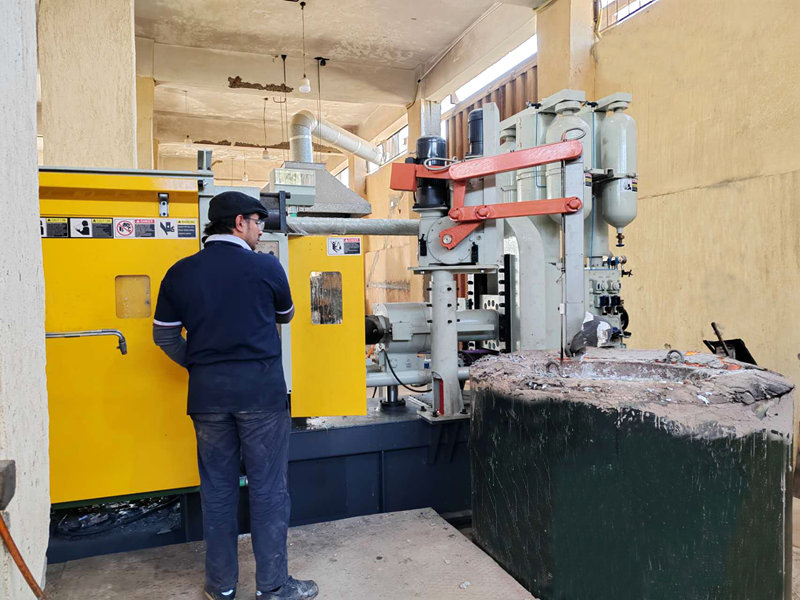 aluminum die casting machine.jpg