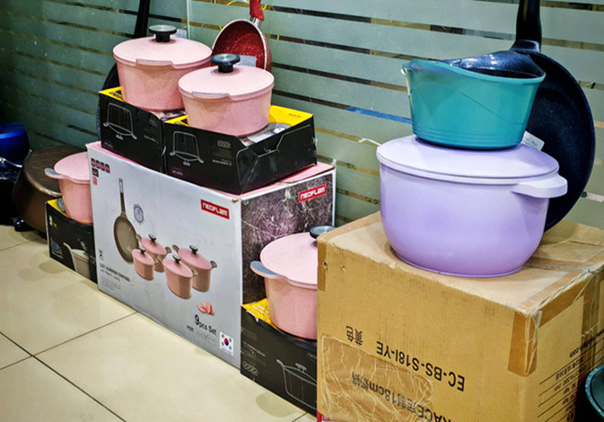 How Die Casting and Anodizing Give Aluminum Nonstick Cookware Color And Durability?